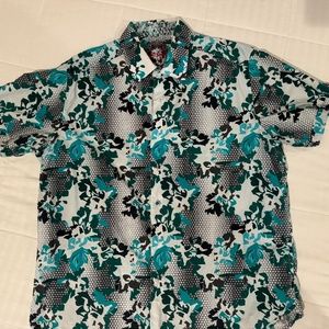 Robert Graham short sleeve shirt